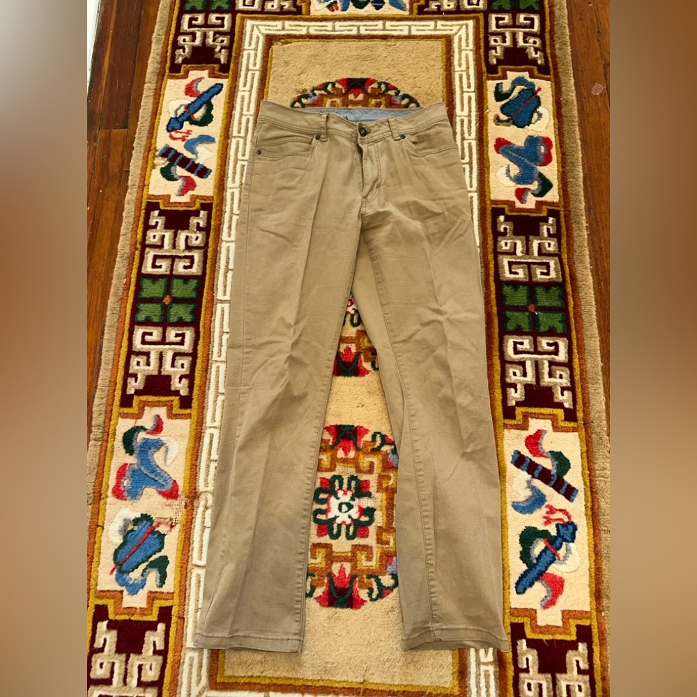 G.H. Bass & Co. Khaki Trousers Size 30Wx30L